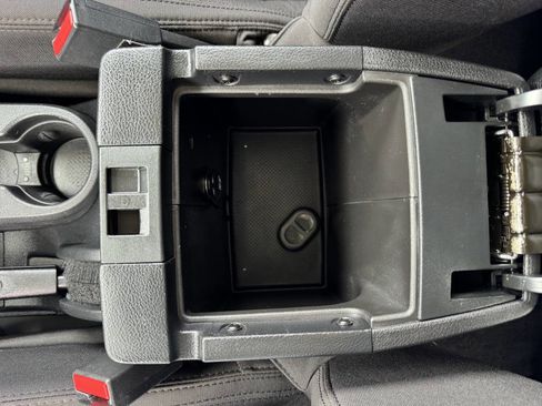 Used 2015 Jeep Wrangler Unlimited Sport w/ Quick Order Package 24S AWD/4WD image 25