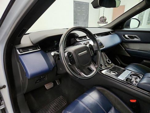 Used 2019 Land Rover Range Rover Velar R-Dynamic SE image 13