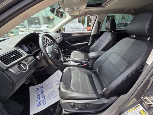 Used 2014 Volkswagen Passat TDI SE FWD image 16