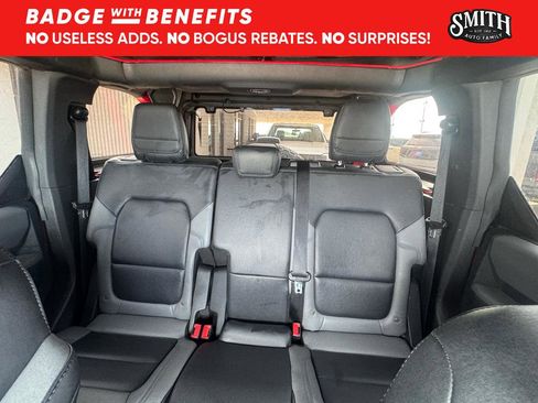 Used 2022 Ford Bronco Black Diamond w/ Sasquatch Package AWD/4WD image 18