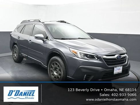 Used 2020 Subaru Outback Touring XT AWD/4WD image 8