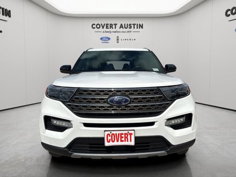 Used 2021 Ford Explorer King Ranch w/ Premium Technology Package RWD image 8