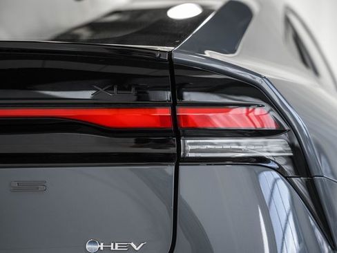 New 2026 Toyota Prius XLE image 6