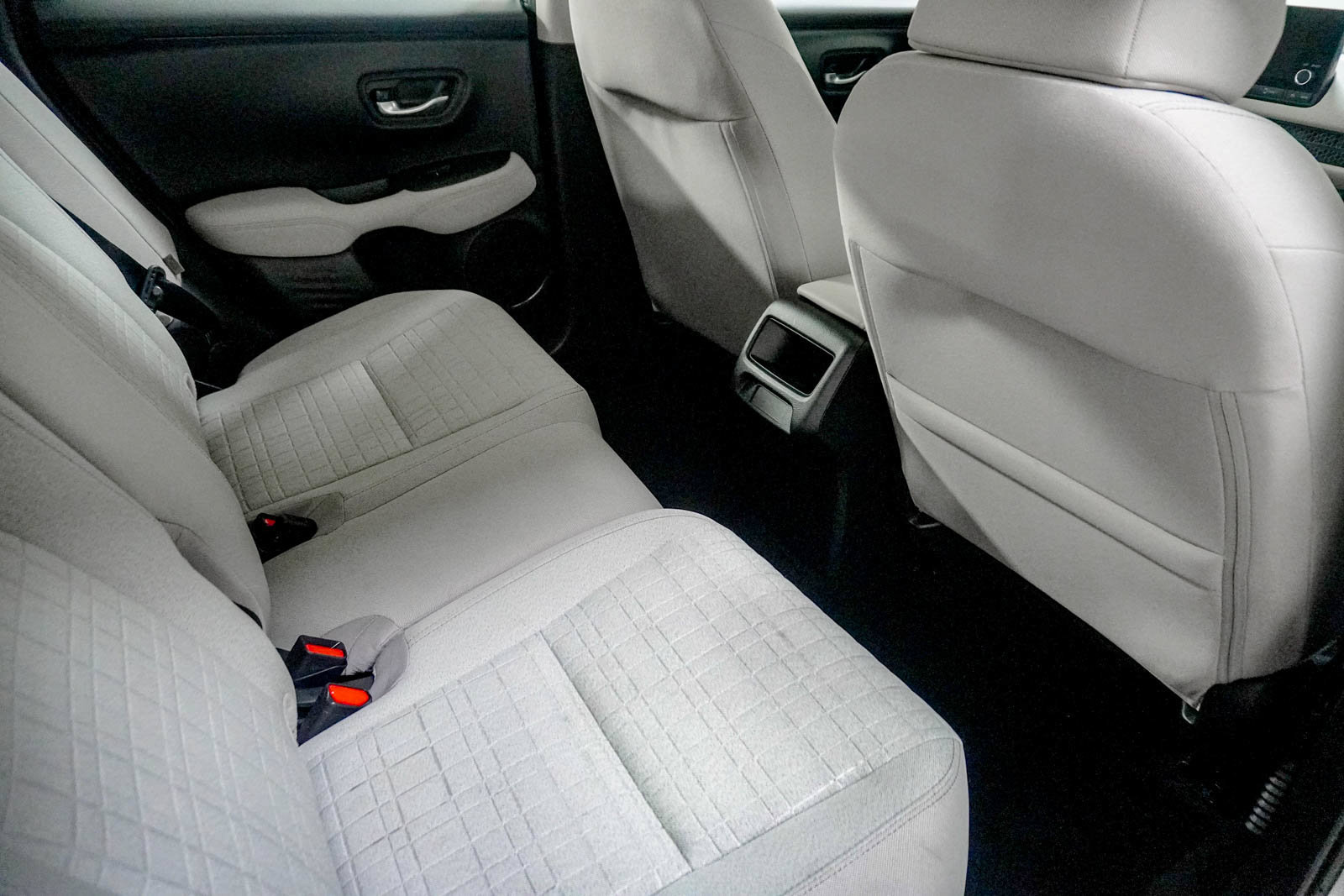 Used 2024 Honda HR-V LX image 32