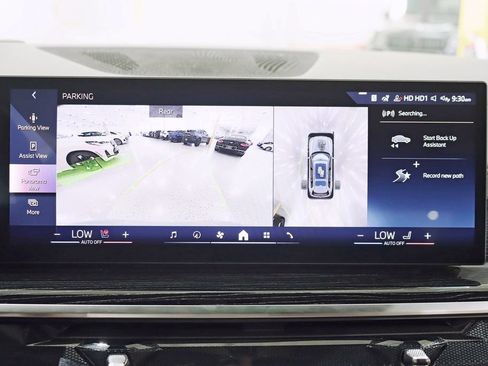 Used 2026 BMW X7 xDrive40i w/ M Sport Package AWD/4WD image 20