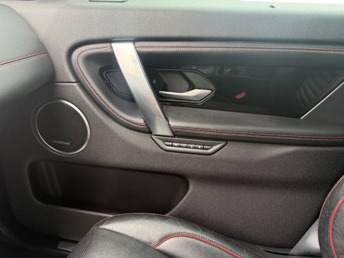 Used 2020 Land Rover Discovery Sport S R-Dynamic image 31