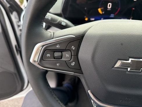 Used 2024 Chevrolet Trax ACTIV w/ Sunroof Package image 12