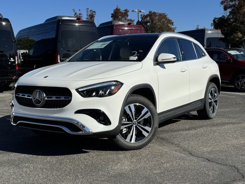 New 2026 Mercedes-Benz GLA 250 image 2