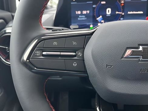 New 2026 Chevrolet Equinox EV RS image 19