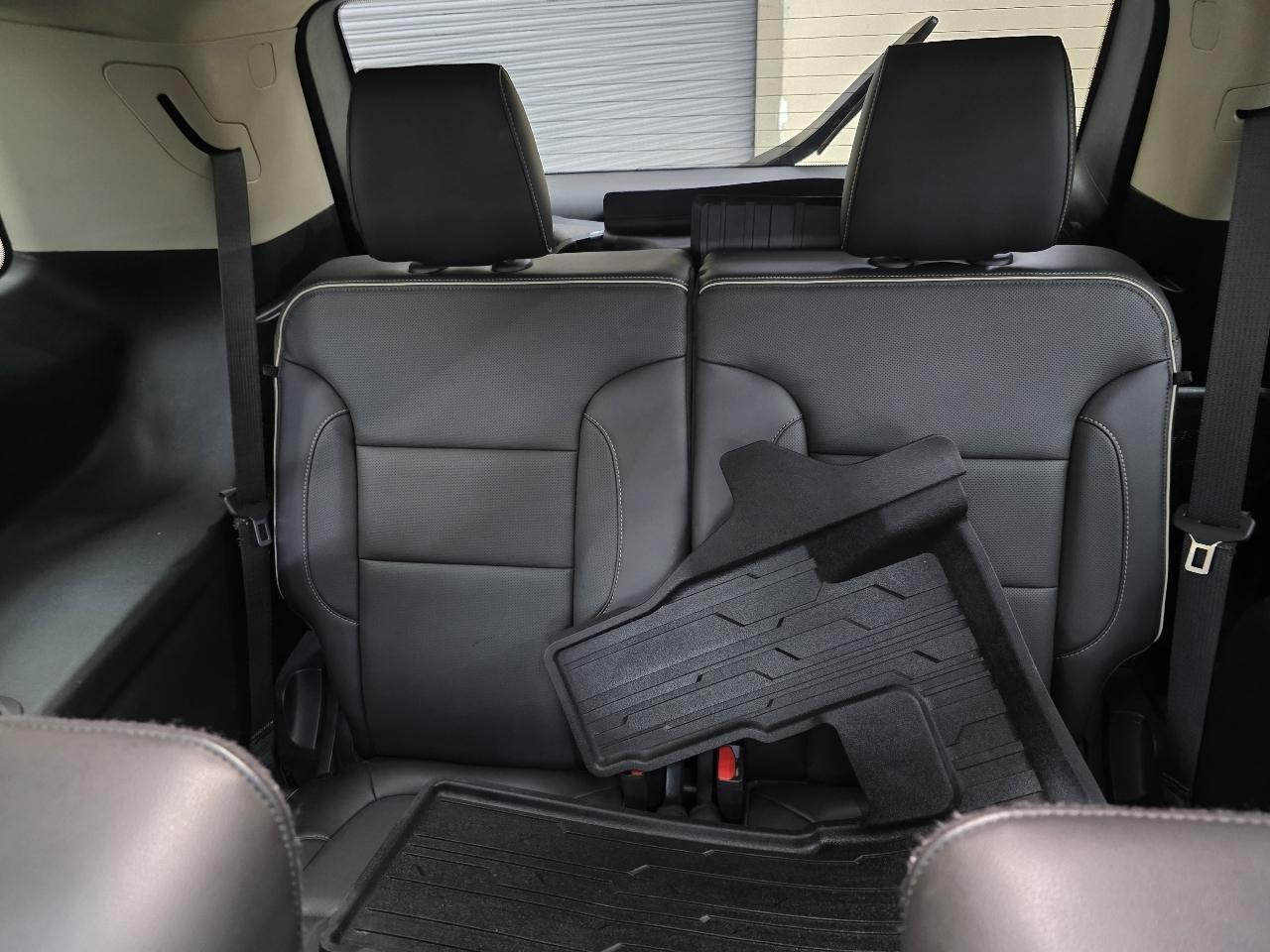 Used 2017 GMC Acadia Denali AWD/4WD image 27