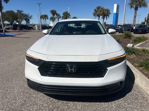 Used 2025 Honda Accord LX image 4