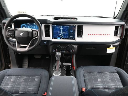 New 2026 Ford Bronco Heritage Edition AWD/4WD image 20