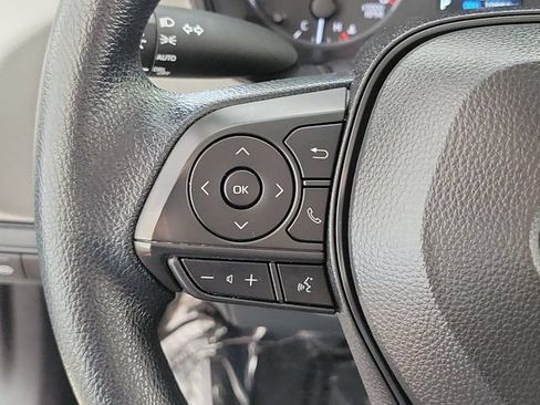 Used 2025 Toyota Corolla LE FWD image 24