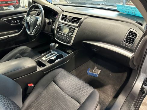 Used 2016 Nissan Altima 2.5 S w/ Power Driver Seat Package image 31