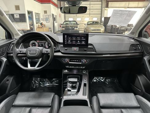 Used 2022 Audi Q5 2.0T Premium Plus image 18