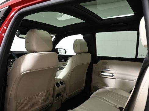 New 2026 Mercedes-Benz GLB 250 4MATIC image 26