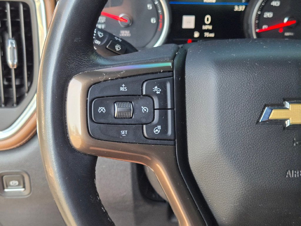 Used 2021 Chevrolet Silverado 1500 High Country w/ Technology Package AWD/4WD image 23