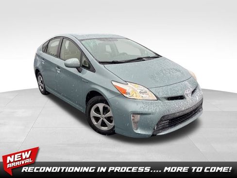 Used 2012 Toyota Prius Two image 1