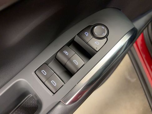 New 2026 Chevrolet Traverse LT w/ Sun and Wheel Package image 13