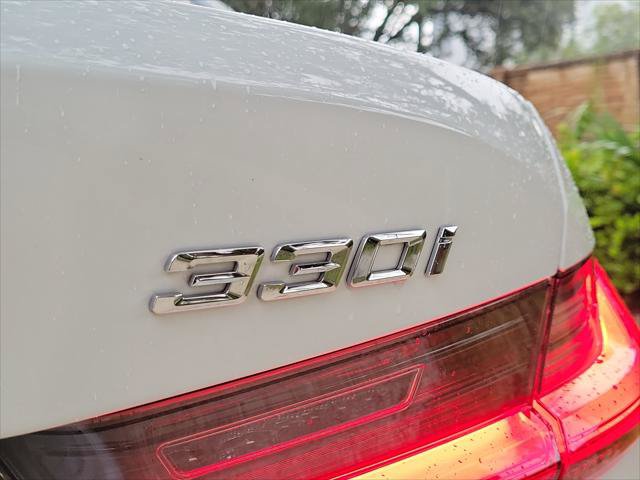 Used 2020 BMW 330i Sedan w/ Convenience Package RWD image 8