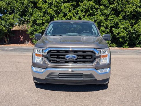 Used 2022 Ford F150 XLT w/ Tow Technology Package image 5