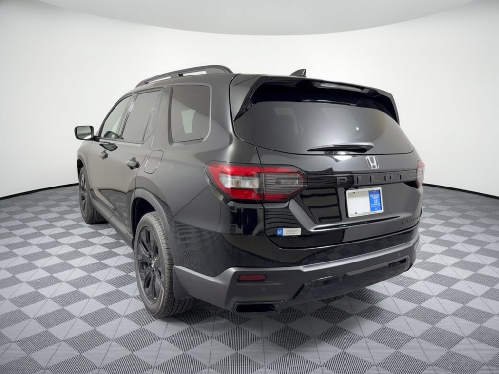 New 2026 Honda Pilot Black Edition image 3