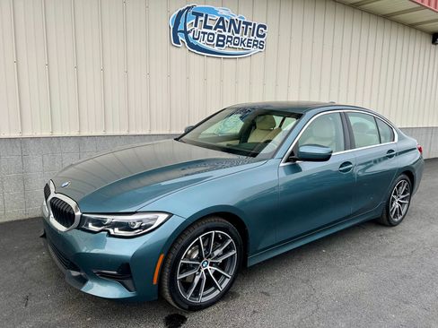Used 2020 BMW 330i xDrive Sedan w/ Premium Package AWD/4WD image 1