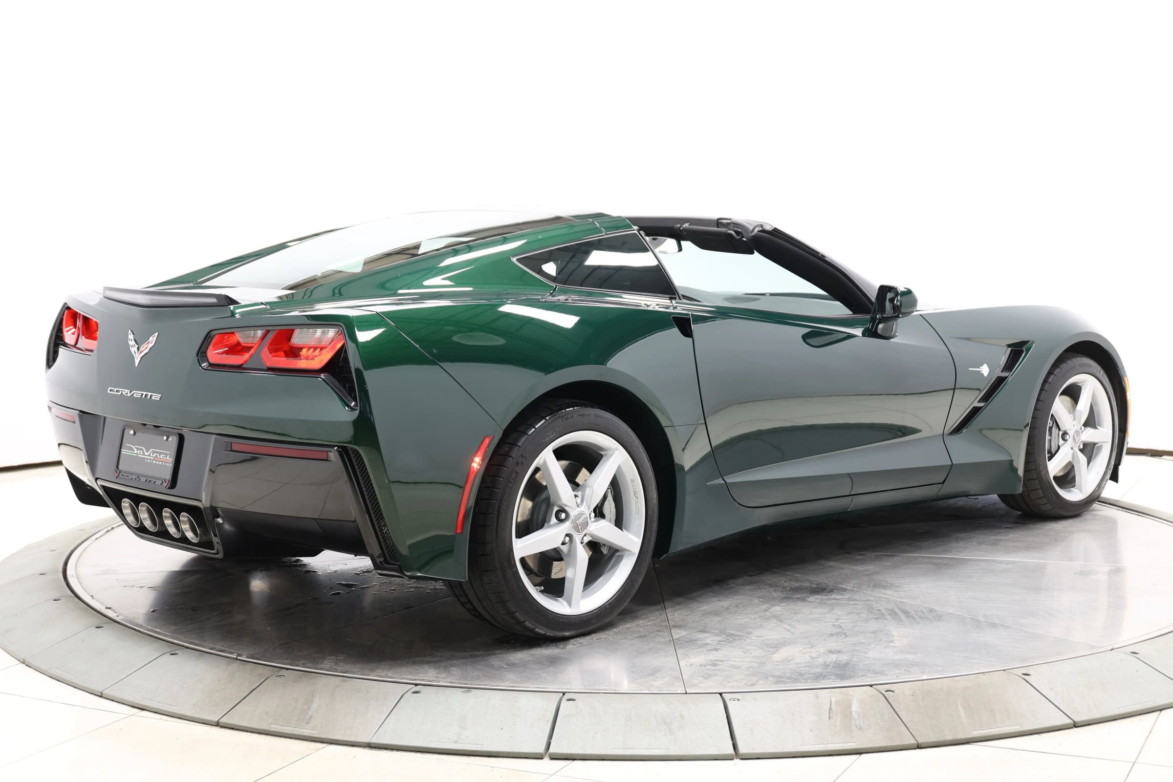 Used 2014 Chevrolet Corvette Stingray Coupe RWD image 4
