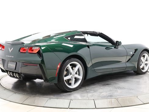 Used 2014 Chevrolet Corvette Stingray Coupe RWD image 4