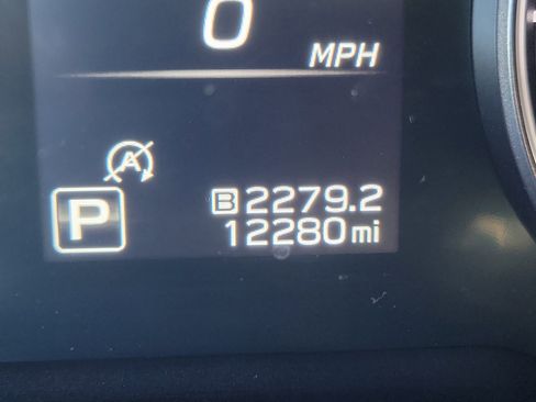 Certified 2025 Subaru Outback Premium image 30