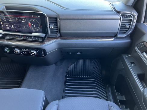 Used 2023 GMC Sierra 1500 Elevation AWD/4WD image 34