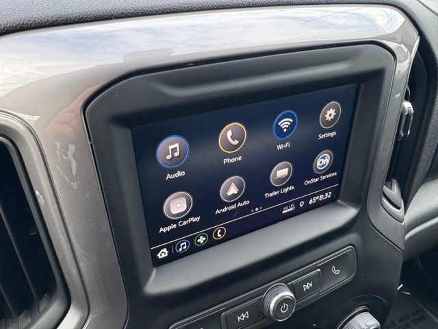 Used 2022 Chevrolet Silverado 1500 Custom Trail Boss AWD/4WD image 2