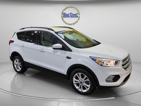 Used 2019 Ford Escape SEL image 7