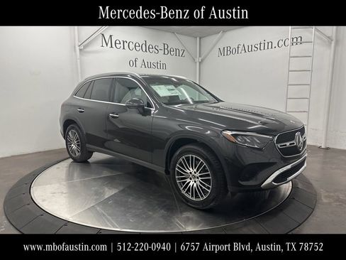 Used 2026 Mercedes-Benz GLC 300 image 1