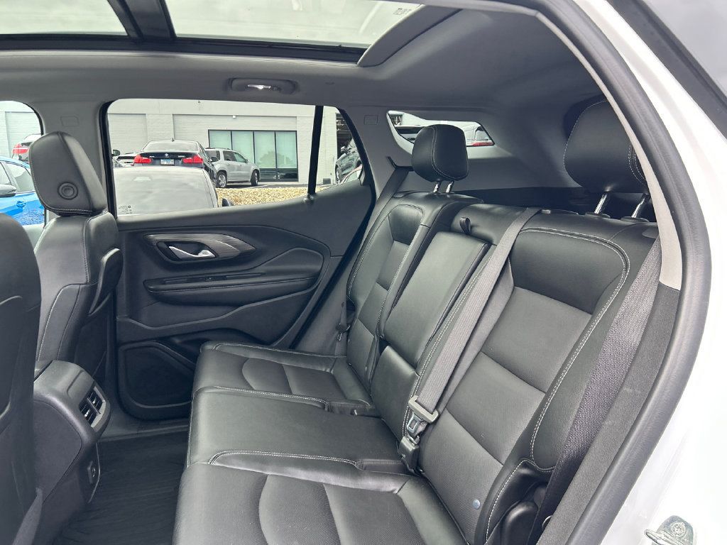 Certified 2023 GMC Terrain SLT FWD image 35