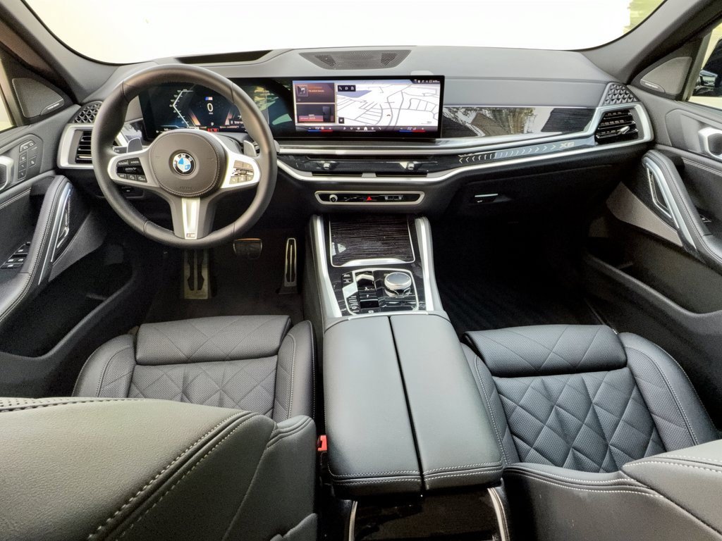 Used 2024 BMW X6 xDrive40i w/ Premium Package AWD/4WD image 17