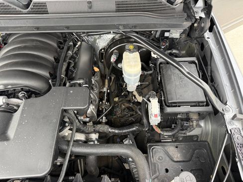 Used 2018 GMC Yukon XL Denali w/ Open Road Package image 12