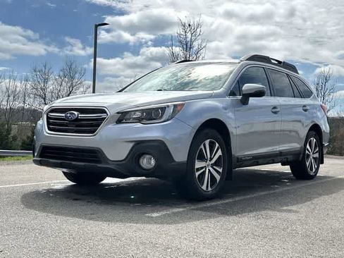 Used 2018 Subaru Outback 2.5i Limited image 20