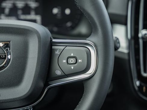 New 2026 Volvo XC40 B5 Ultra w/ Climate Package AWD/4WD image 29