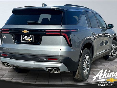 New 2026 Chevrolet Traverse LT image 21