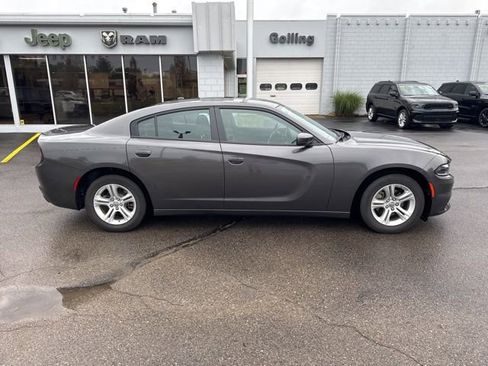 Certified 2022 Dodge Charger SXT w/ Cold Weather Package image 8