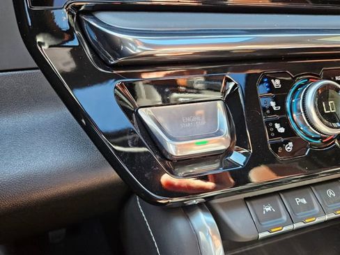 New 2026 GMC Sierra 1500 Denali Ultimate AWD/4WD image 31