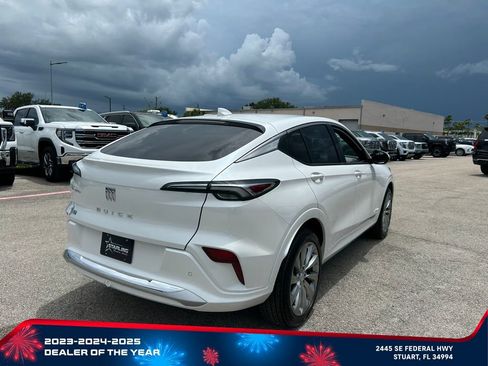 New 2026 Buick Envista Sport Touring FWD image 5