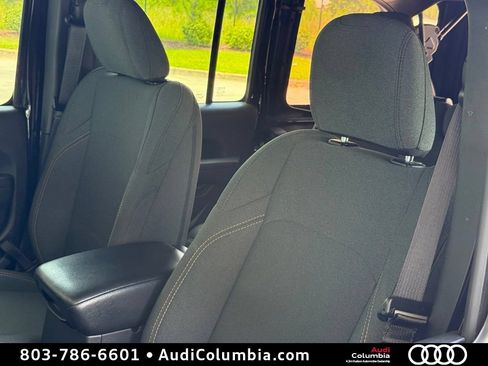 Used 2024 Jeep Wrangler Unlimited Sport AWD/4WD image 18