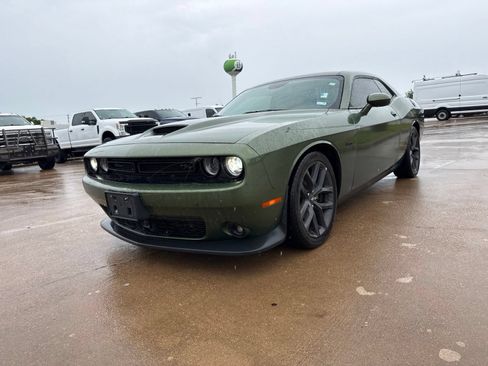 Used 2023 Dodge Challenger R/T w/ Plus Package RWD image 3