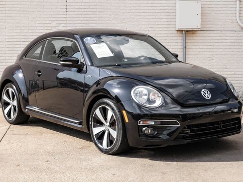 Used 2016 Volkswagen Beetle R-Line SE FWD image 5