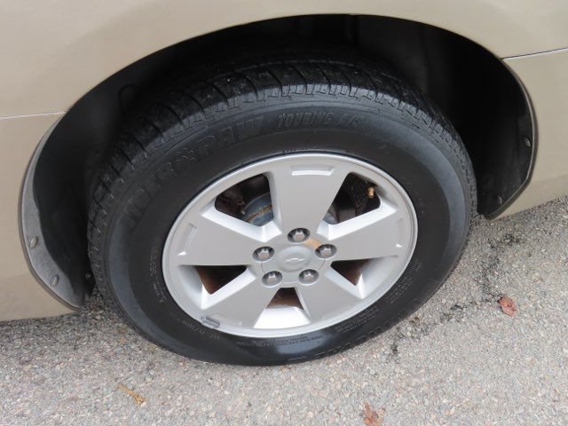 Used 2008 Chevrolet Impala LT FWD image 30