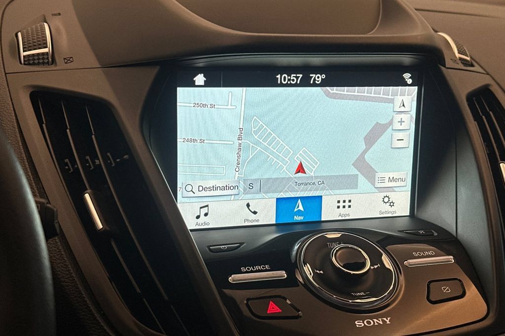 Used 2019 Ford Escape Titanium FWD image 18