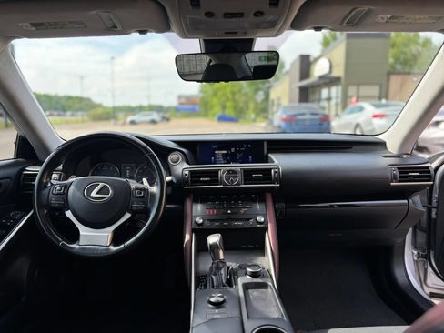 Used 2017 Lexus IS 200t RWD image 29