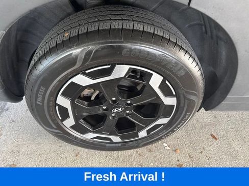 Used 2025 Hyundai Santa Fe SEL FWD image 21